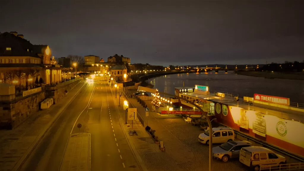 most na rzece Łaba, Drezno nocą