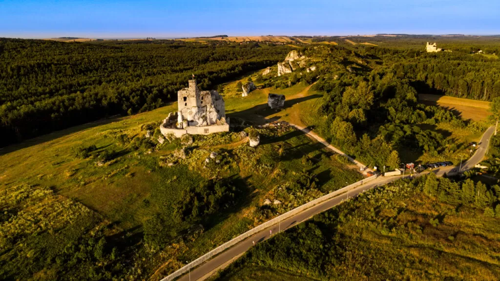 Ruiny Zamku w Mirowie z dron
