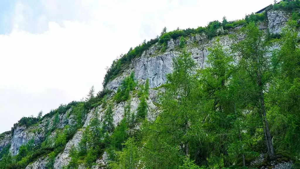 Herbaciarnia na Kehlsteinie – Orle Gniazdo – Niemcy - widok z parkingu górnego