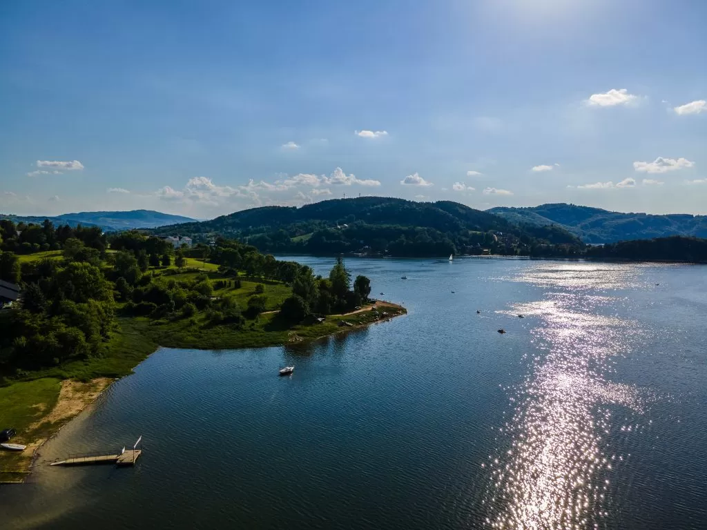 jezioro rożnowskie