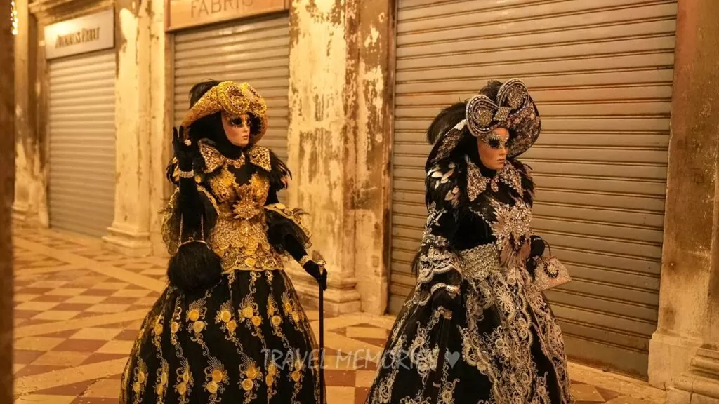 Karnawał w Wenecji 2023, kostiumy i maski