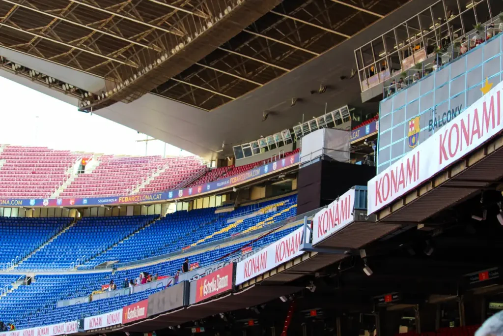 Camp Nou część zadaszona