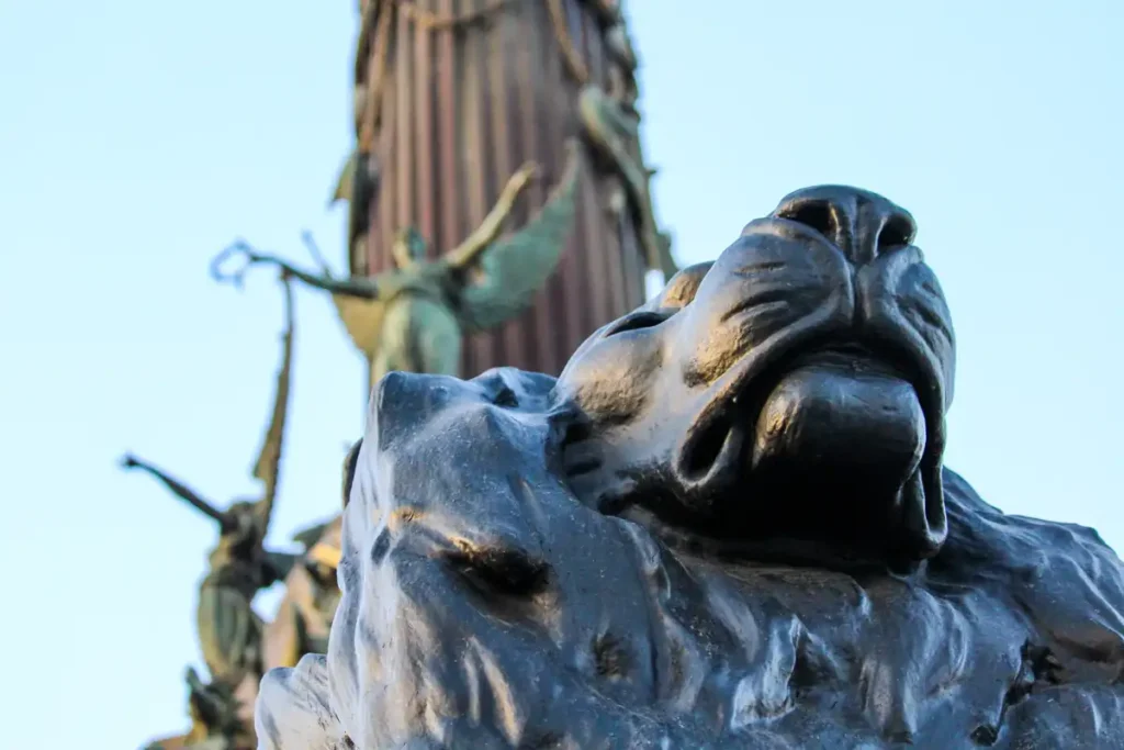 lew, Pomnik Krzysztofa Kolumba