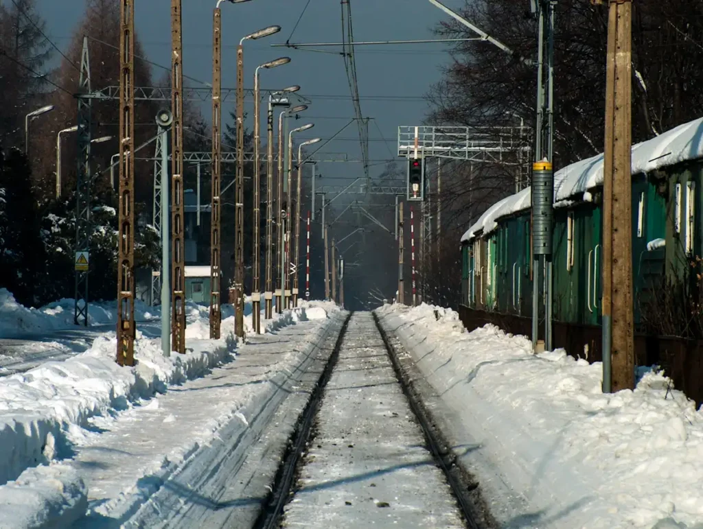 Ustroń Polana stacja kolejowa zimą