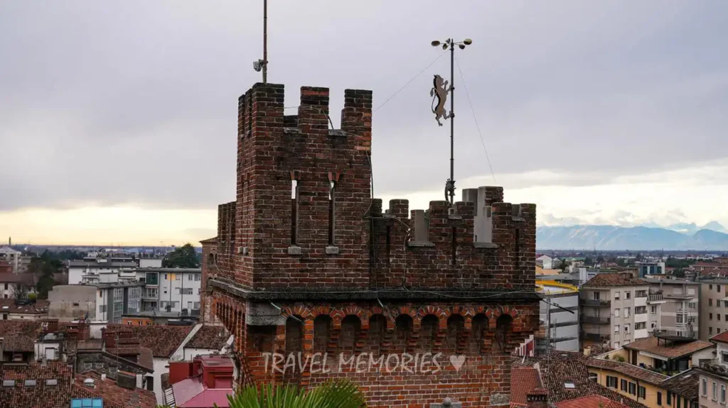 Piazzale del Castello