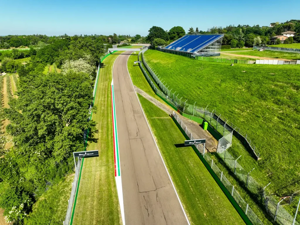 podjazd na torze imola